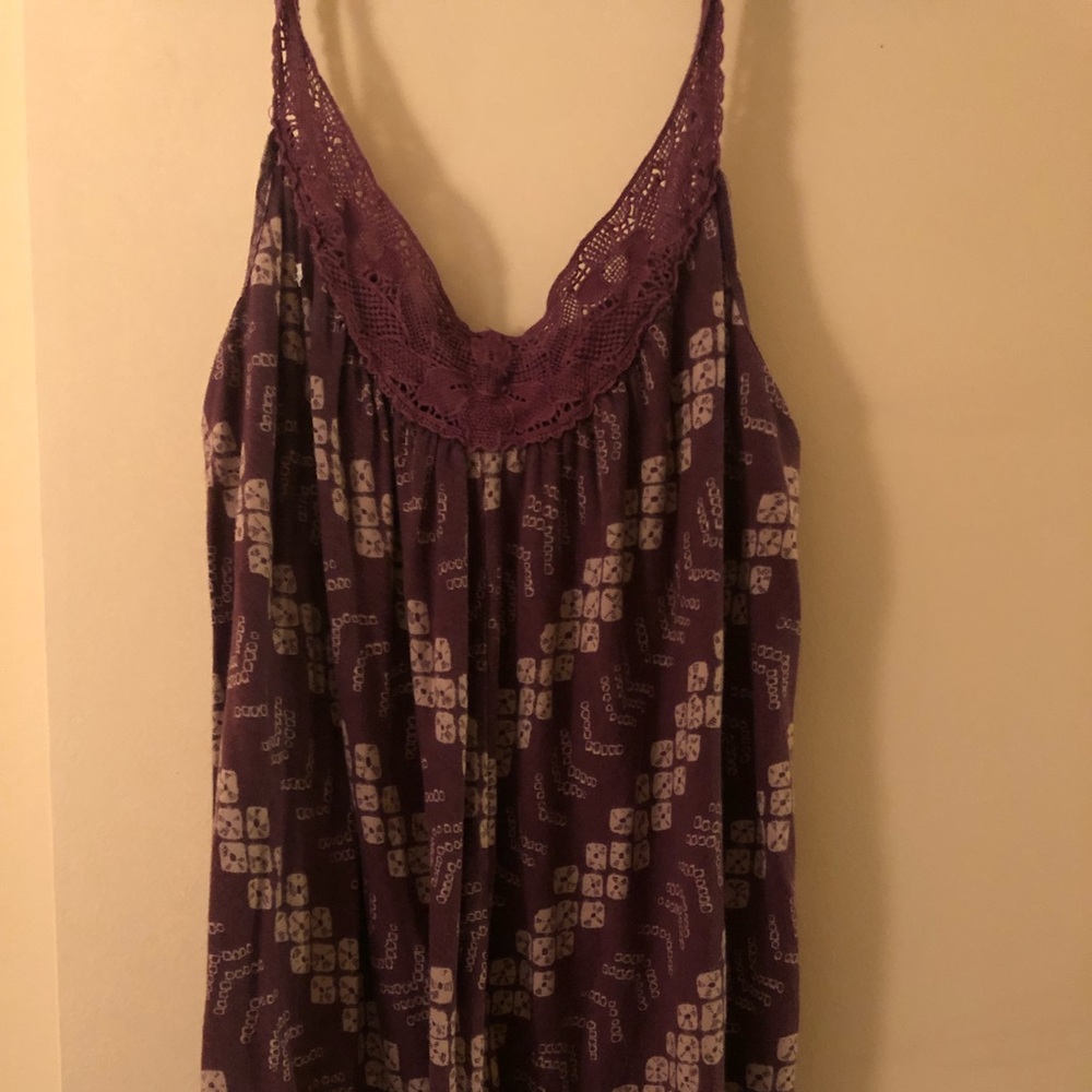 Unique shape tank top